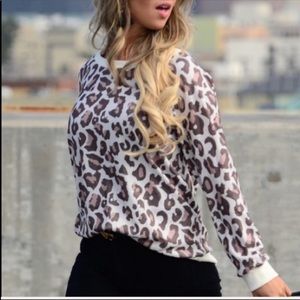 Leopard Printed Crew Neck Top